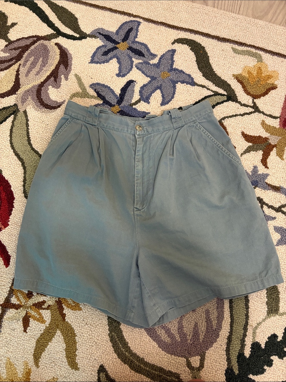 Vintage Reitmans High-Waist Pleated Shorts in Dusty Teal